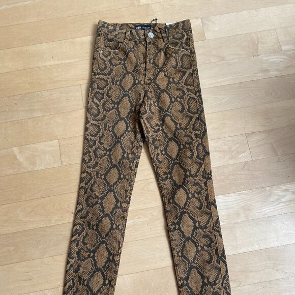 ZARA BNWT Python Print Hi-Rise Skinny Jean - Picture 4 of 8